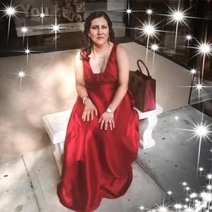 Meet your Posher, Veronica